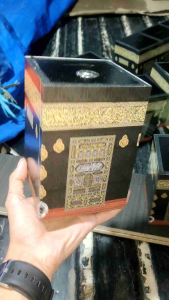 CELENGAN KABAH + KUNCI UKuran besar / Celengn Kabah bahan kayu premium Termurah