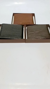 Dompet Kulit Pria Motif Serat Kayu