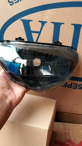 Hitam Headlamp atau Reflektor Lampu Depan Plus Mika Mio Old Mio Sporty Reflektornya Hitam tapi Mikanya Tetap Bening ya