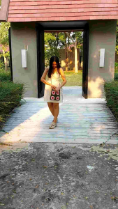 DaCraftHouse กระเป๋าถักโครเชต์ ลายดอกไม้ ถักจากเชือกฟอกฝ้าย เกรด สำหรับสะพายคาดลำตัว กระเป๋าสตางค์ 8 x 9