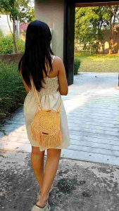 กระเป๋าถักโครเชต์ by DaCraftHouse ถักด้วยเชือกฟอก ฝ้าย 100% กระเป๋าแฟชั่น สไตล์โบฮีเมียน สีหวานๆ สำหรับใส่โทรศัพท์มือถือ กระเป๋าสตางค์ พาดลำตัว ไปเดินเล่นชิวๆ ขนาดเส้นผ่าศูนย์กลาง 21 cm.