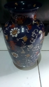 Hiasan Ruang tamu Guci  jadul 100% Barang Antik Berkualitas baik