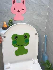 ✳️Ready Stock✳️1Pc Cartoon Toilet Fragrance Sticker Deodorant Pad Cute Family DIY Decor Home Wallpaper马桶除臭贴
