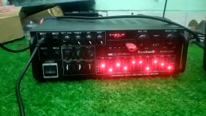 Amplifier bluetooth sdcard flashdisk equalizer cocok untuk keperluan sound system karaoke amplifier mesjid gedung serbaguna pertemuan rumah kantor gedung Suara jernih pmpo 2000watt harga rumahan kualitas gedung tinggi