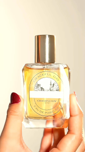 Beli 1 Dapat 2 - Narsis Parfum Graceful Day - Eau de Parfum - Parfum Wanita Yang Tahan Lama - Aroma Manis Lembut dan Feminim - Volume 30ml