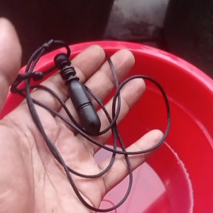 Kalung Tali Sutra Cina Hitam Kayu Betua Galih Kelor