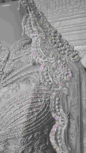 Set Kebaya Akad Nikah: Kebaya Tunik Putih & Pengantin