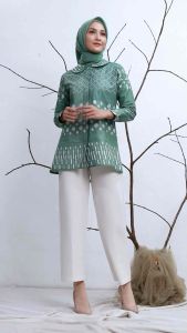 batik wanita terbaru2023/baju batik wanita/atasan batik/blouse batik/batik/blouse terlaris