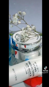 Green korea mụn thâm dưỡng trắng da 25gr