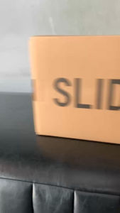 CHÍNH HÃNG - DÉP BÁNH MÌ YEEZY SLIDE SALT - ID5480