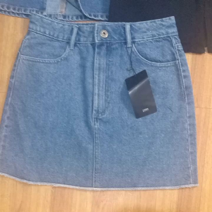 HIGHWAISTED DENIM MINI SKIRT NOT STRETCHABLE