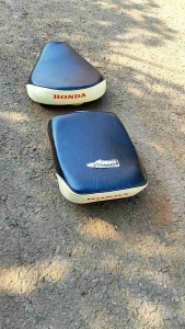 Jok Pispot Pisah 1set Depan Belakang Sadel Honda C50 C70 Rubah CT 100 CT125 pispot Cream