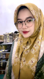 HIJAB SEGI EMPAT MOTIF SONGKET KUNING MUSTARD TERBARU - KERUDUNG BY AURORA HIJAB