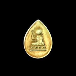 เสื้อผ้าหนังกวักงาแกะ หลวงพ่อกวย วัดโฆสิตาราม สวยมาก คราบสีผึ้ง รวมที่ใช้งานดูง่าย #ท.82