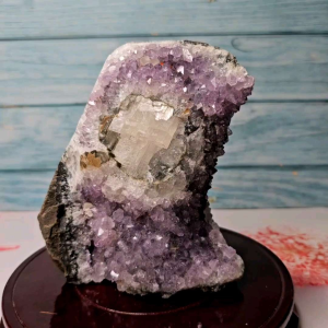 CrystaLuver PVK 16 Natural Amethyst Crystal Geode.