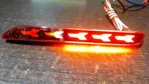 Lampu Led Bumper Belakang Innova Lama 2004-2015 Reflektor Innova Panah Running