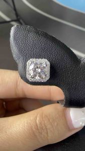 Reraya ต่างหูเงินแท้ ฝังเพชรโมอีสรวม 1ct เงินแท้ 925 ชุบทองคำขาว14k-E32