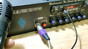 ECHO REVERB NGEBRIK: Aksesori Audio Profesional