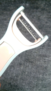 PENGUPAS BUAH BUAHAN/ALAT PENGUPAS WORTEL PISAU PENGUPAS WORTEL/PISAU PENGUPAS /kupasan kentang