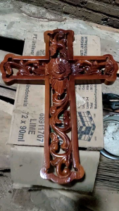 Salib dinding/gantung kayu20cm polos