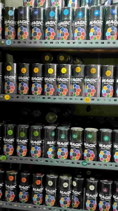 Pilok Pilox Cat Semprot Magic Spray Paint 300cc Ready Semua Warna Primer Grey Epoxy 126 Black Hitam 139 White Putih 140 Clear Pernis 101 Metalic Yellow Kuning Metalik 112 Metalic Red Merah Metalik 190