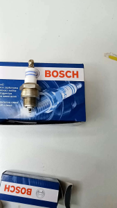 หัวเทียนBOSCH 2จังหวะ เครื่องเลื่อย เครื่องตัดหญ้า เครื่องพ่นยา หัวเทียนแท้100%