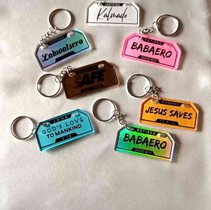 Mini Plate Acrylic Keychain in Kalmado Design with 6 Color Variants