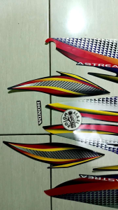 STIKER STRIPING LIS LES POLET PLAT BODY MOTOR HONDA SUPRA X 2003 MERAH