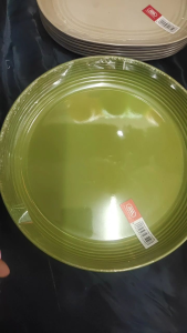 Set of 6 AAA 10-Inch Melamine Plates in Avocado Green and Mocha Round and Square Shapes
