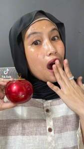 Yessica’s 5 in 1 Crystal Glowing Cream / Goat Milk Moisturizing Cream