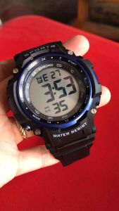 Đồng hồ điện tử nam size to 53mm độ mới cao