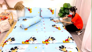 [Mẫu MICKY XANH] Ga trải giường CHỐNG THẤM (loại 1) chính hãng PT chất vải Lụa Organic Mềm mịn mát