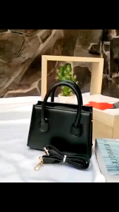 Tas Selempang MALIKA Slingbag Wanita Korea Terbaru
