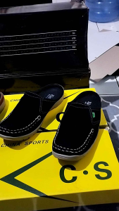 Sepatu Hitam Bustong Sandal Sepatu Casual Pria Formal Selop Kerja Terbaru