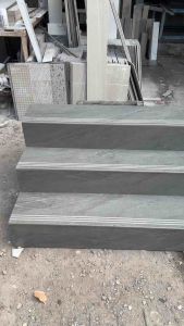 Granit tangga stepnosing 30x80 20x80 / 30x90 20x90 / 30x100 20x100 / 30x120 20x120 Niro Matt