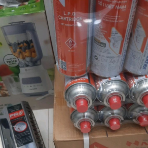 Thanh hương Q6: 4 lon gas Namilux có gas đầy zin 100% an toàn chống cháy nổ.Ì