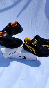 Sepatu sneakers safety kerja kasual sporty