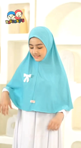 Jilbab Praktis & Nyaman untuk Anak Usia 2-13 Tahun