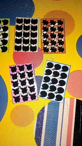 Terlaris Gosokan Tengkorak 15/16 Titik Isi 1000 Pcs - Motif Campur, Mainan Viral Seindonesia - Belakang Blok Hitam (COD)