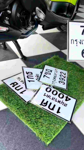 กรอบป้ายทะเบียนสเตนเลสรถมอเตอร์ไซค์ Honda มีรูใส่แคปซูล