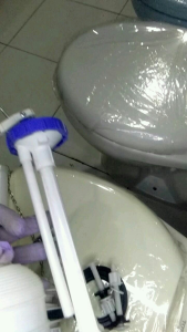 Sparepart closet duduk tombol atas Alat dalaman closet duduk pencet atas single flush Alat kloset duduk model toto