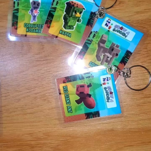 Grow a Garden Laminated Keychains 6.5cm by 5.5cm Giveaways souvenirs 119 designs key holder for bags and collectors