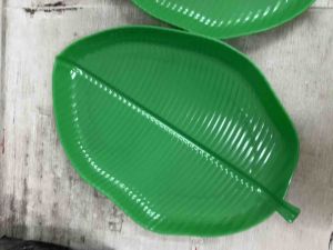 1pc Green Banana Leaf Plastic Plate Design