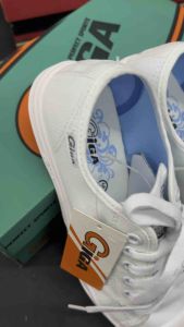 GIGA รองเท้าพละสีขาวผู้หญิง