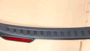 Sillplate Belakang Wuling Cortez 2018-2026: Reflektor Hitam & Aksesoris Mobil Wuling