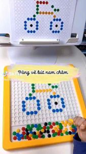 Bảng vẽ xếp hình nam châm thế hệ mới - Đồ chơi giáo dục bảng vẽ bút bi nam châm từ tính cho bé ( 31Cmx31Cm)