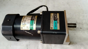 oriental motor gearbox 3phase