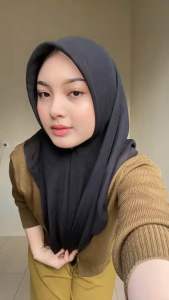 Kaira Cardigan Rajut Wanita: Outer Wanita Knitwear Cardigan Korea