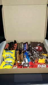 VALENTINES gift box of 30 pcs assorted imported chocolate w/ dedication & picture