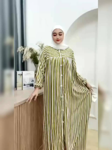 Gamis Rayon Diamond Motif Salur Model Silang Belakang